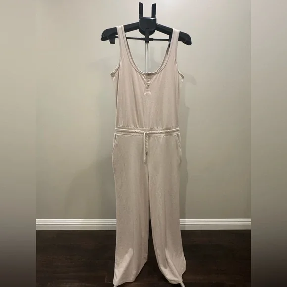 Vuori Falls Jumpsuit - Cream - Picture 2 of 5